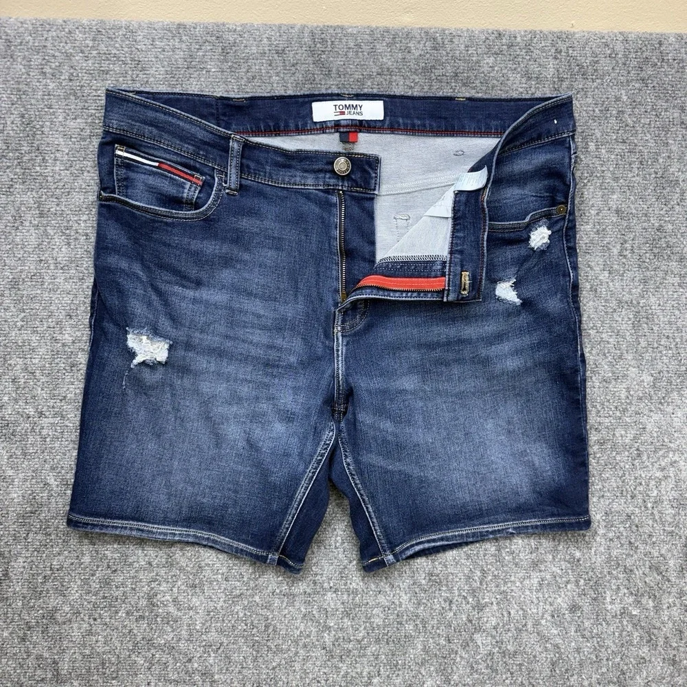 Tommy Hilfiger Jean Denim Shorts Men's size 38 38x8 distressed